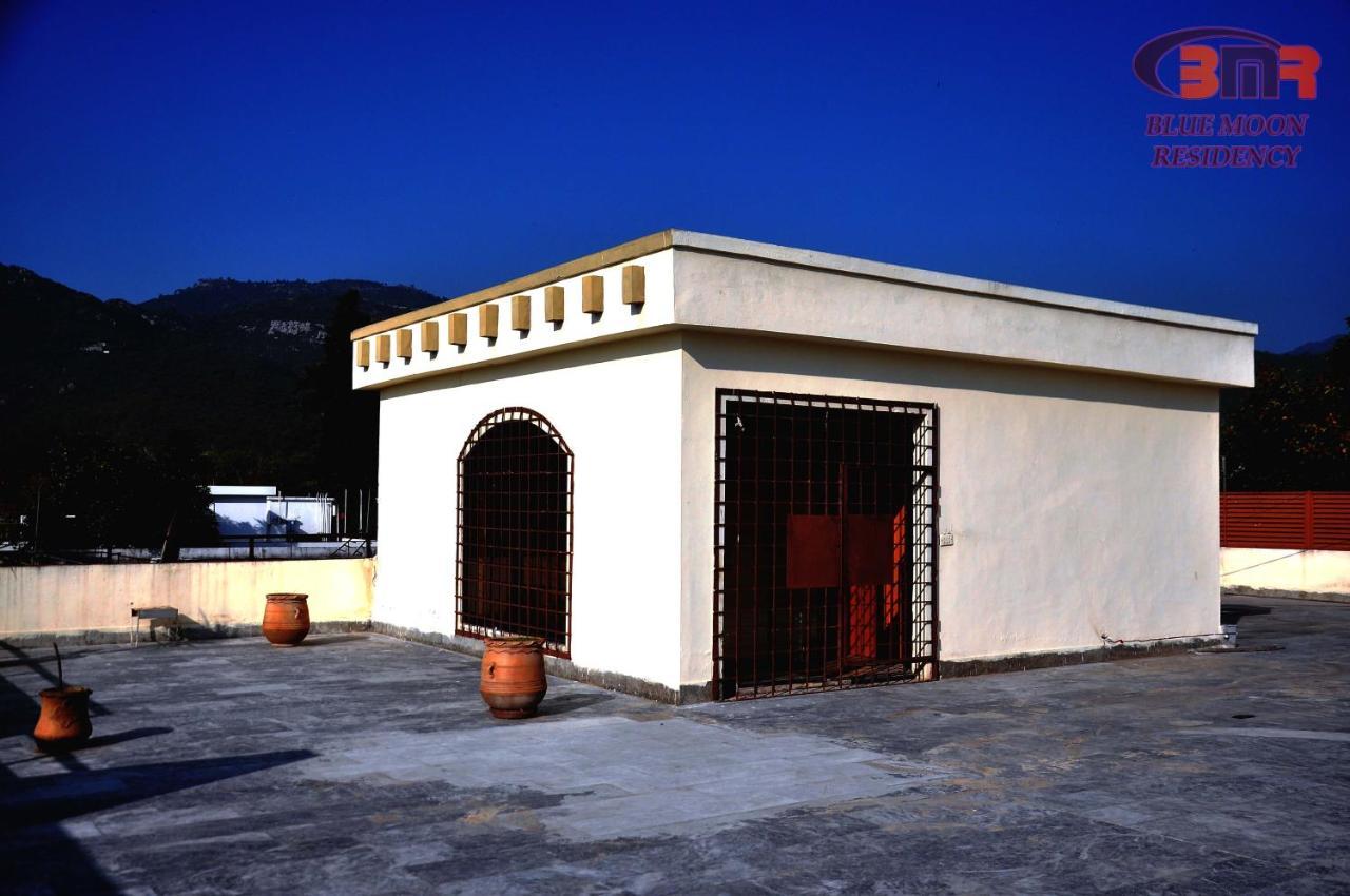 Отель Bm Residency Исламабад Экстерьер фото